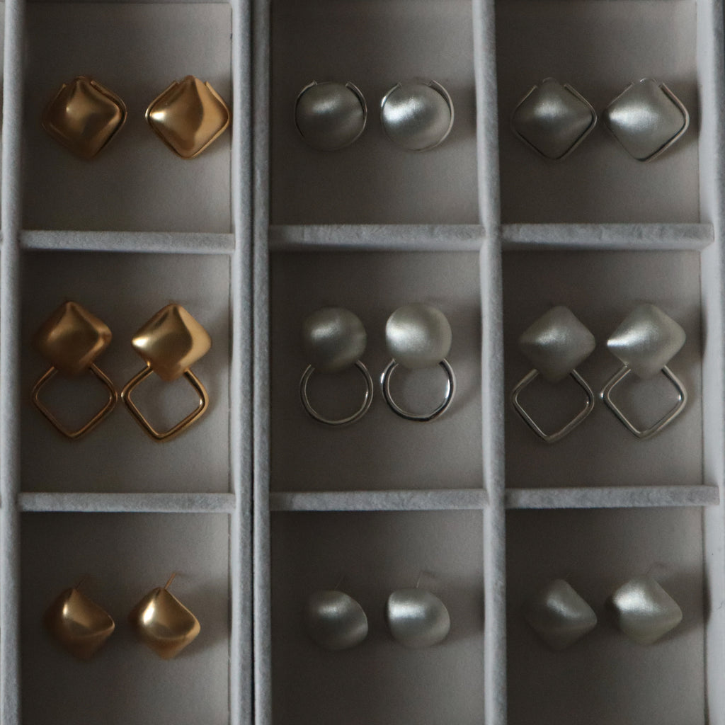 Aretes 2 en 1 Luna - Con Aros Removibles