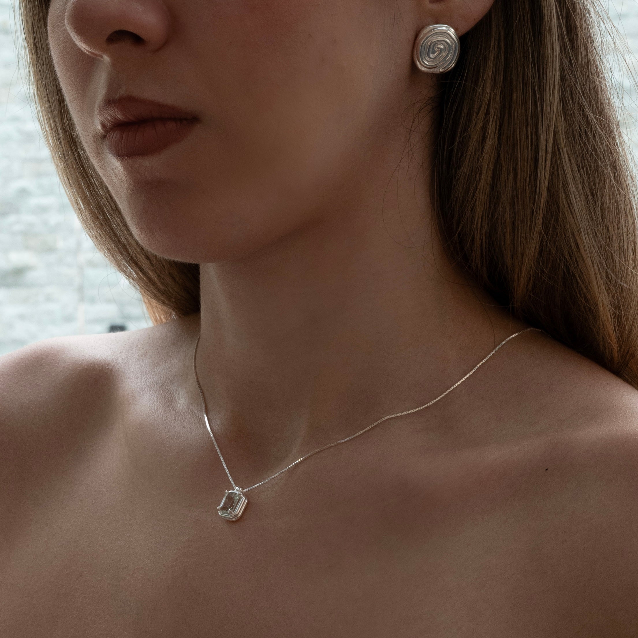 Palais Necklace